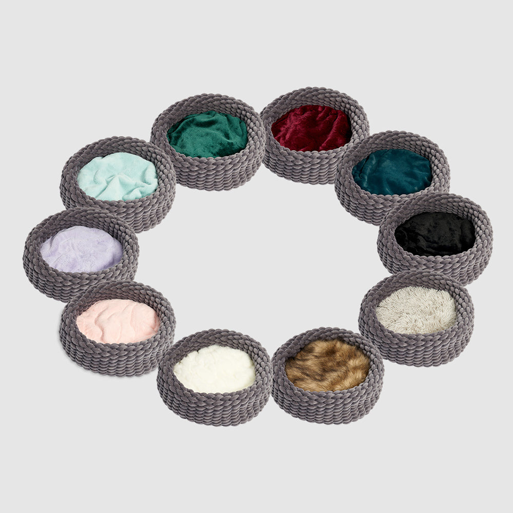 Ring of replacement cat pillows 